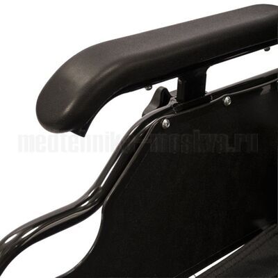 Высокое качество материалов коляски Barry A8 T