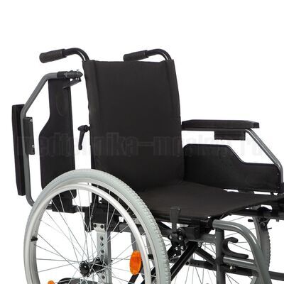 Кресло-коляска для инвалидов Ortonica Base Lite 500