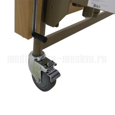 Кровать медицинская функциональная Med-Mos электрическая YG-1 со стальным ложем шириной 120 см, колеса